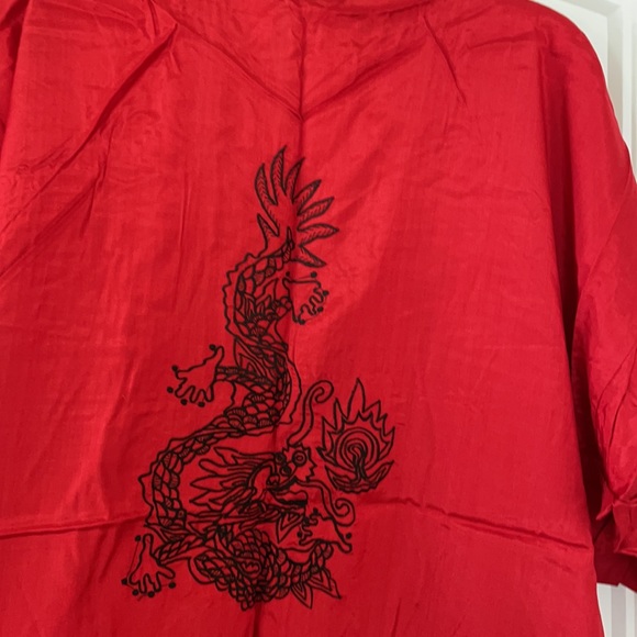 NWT Pier One Imports PassPorts Dragon Robe - Picture 7 of 7